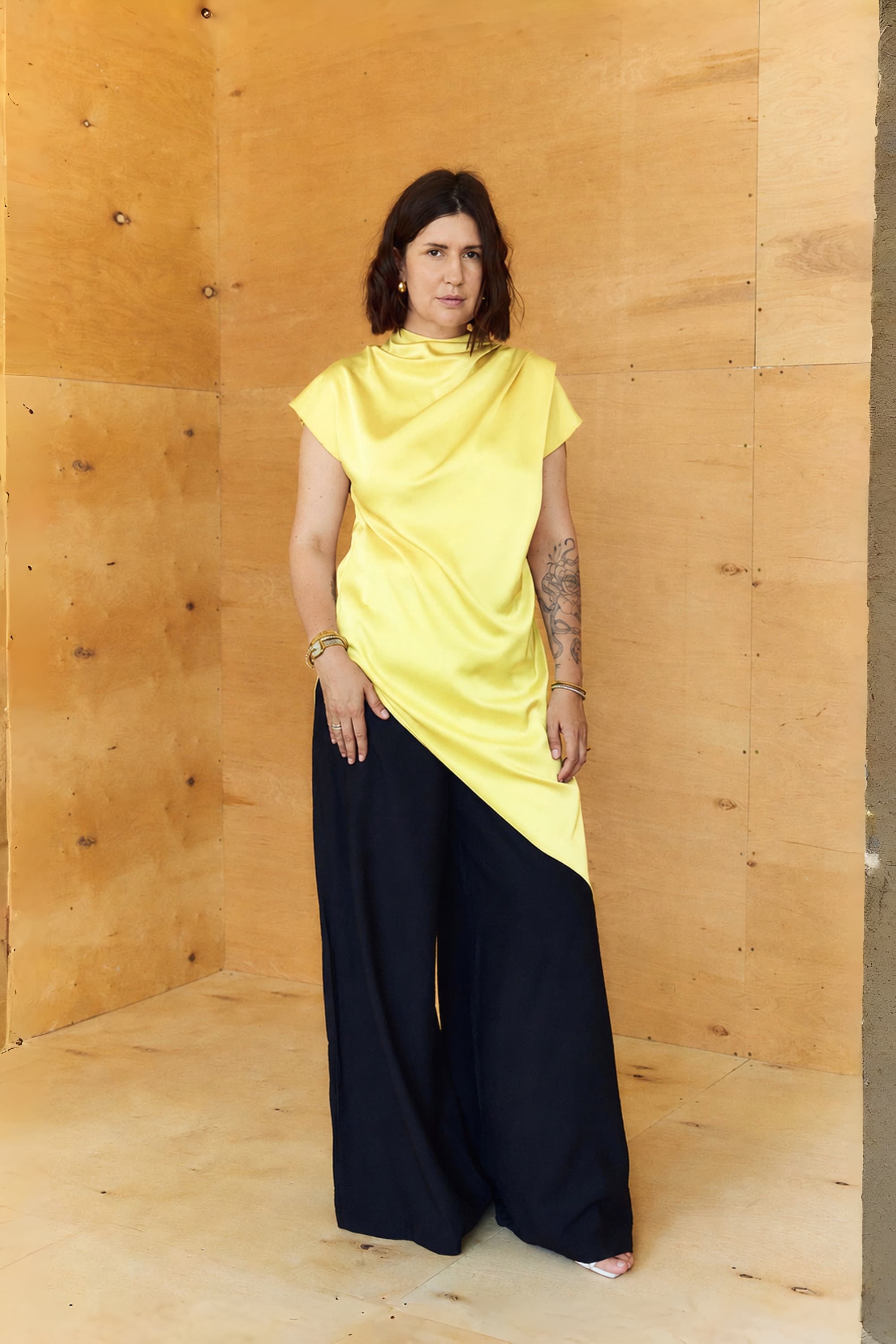 Asymmetry Lemon Top