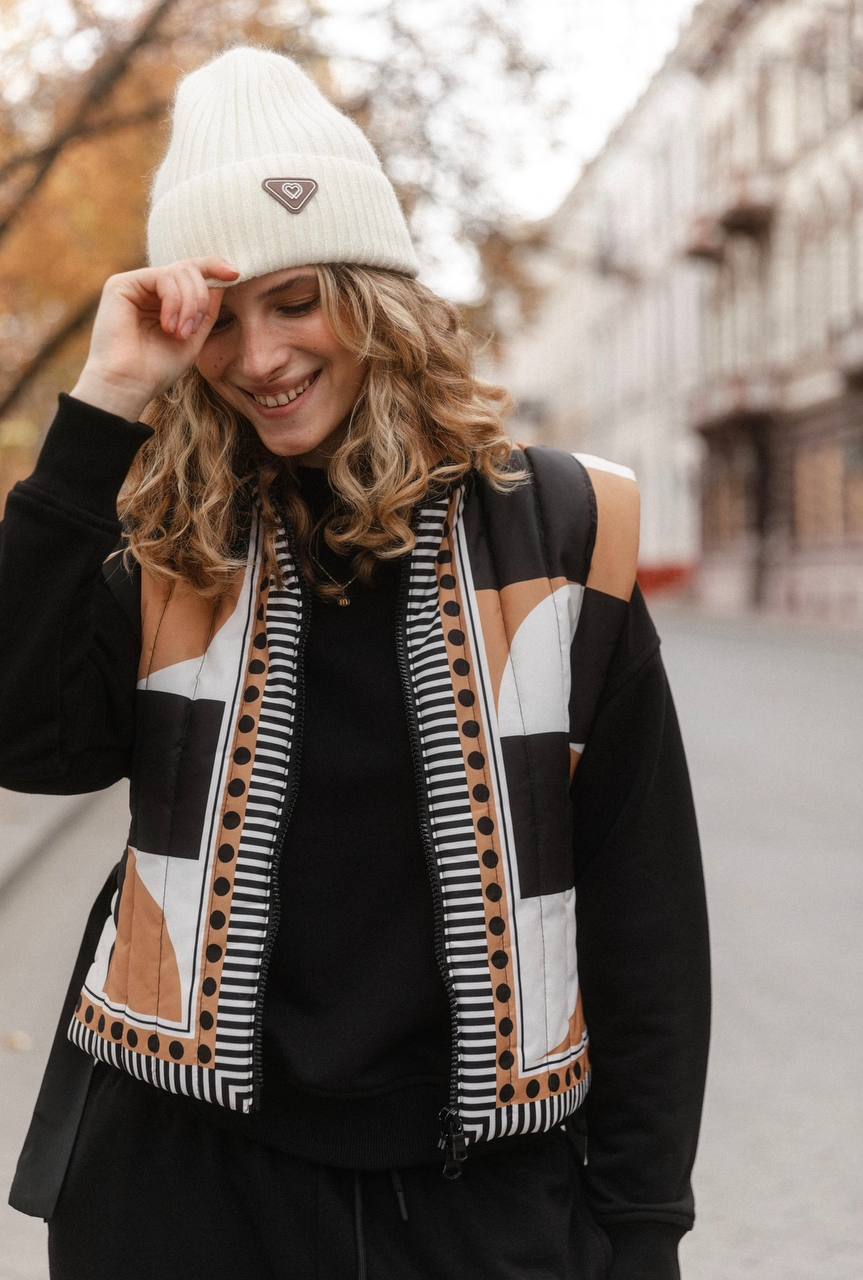 Waistcoat with ties "sphere"