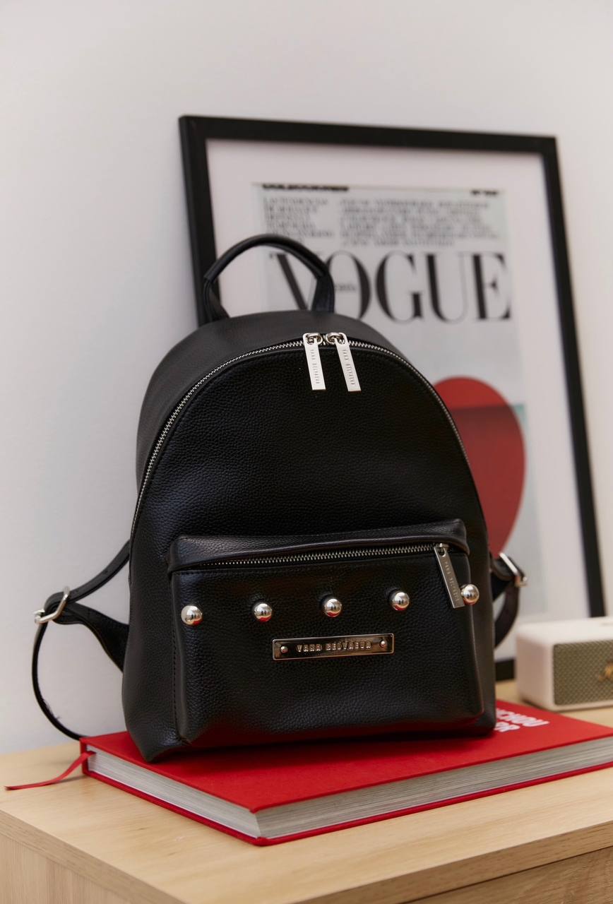 Black leather backpack S