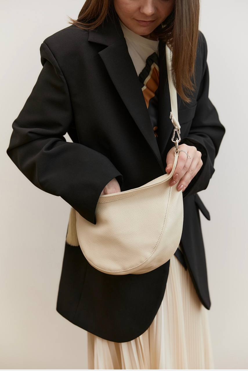 Milk "Luna" floater bag