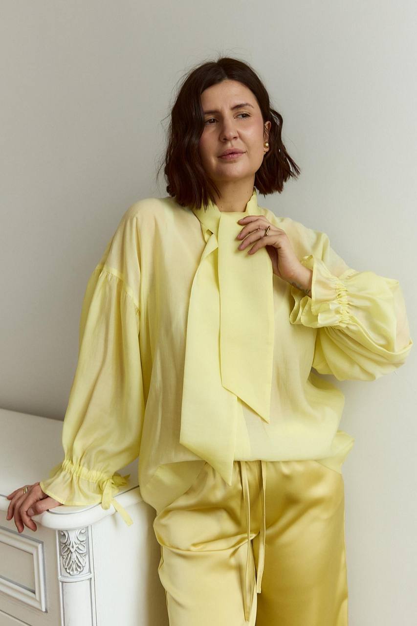 Elegant blouse of delicate voile