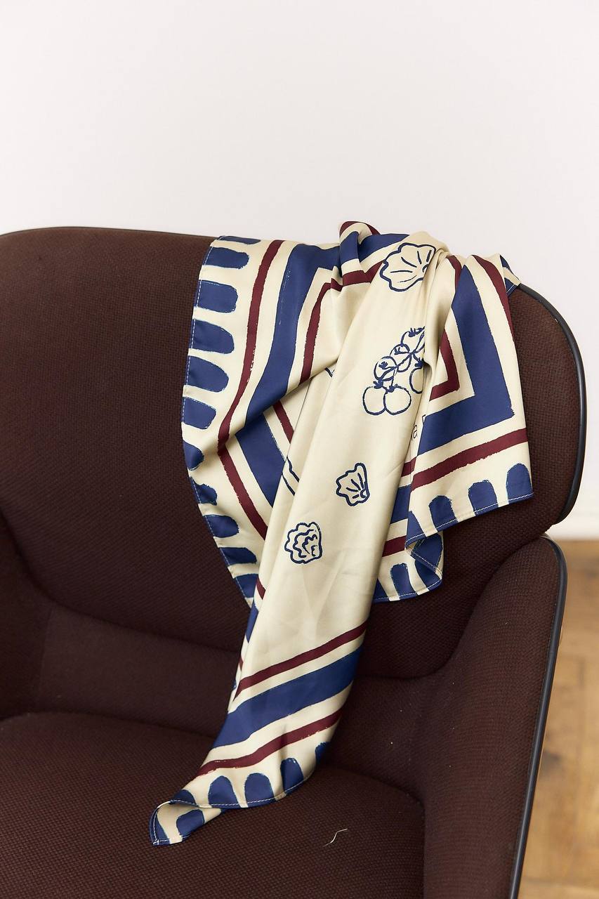 Scarf "Summer Sisters" 73 x 73 Edged with blue stripes