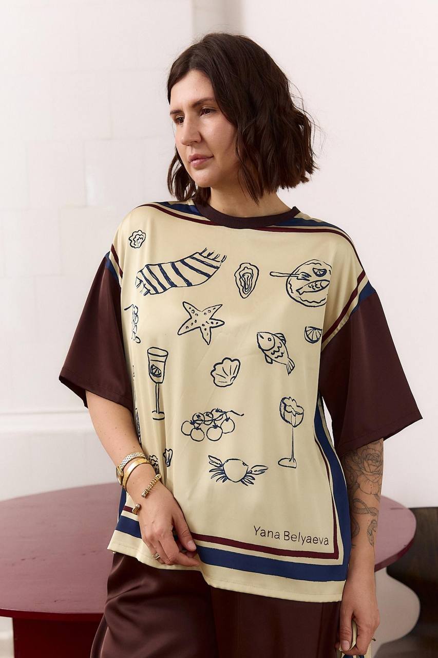 "Summer Sisters" oversized T-shirt