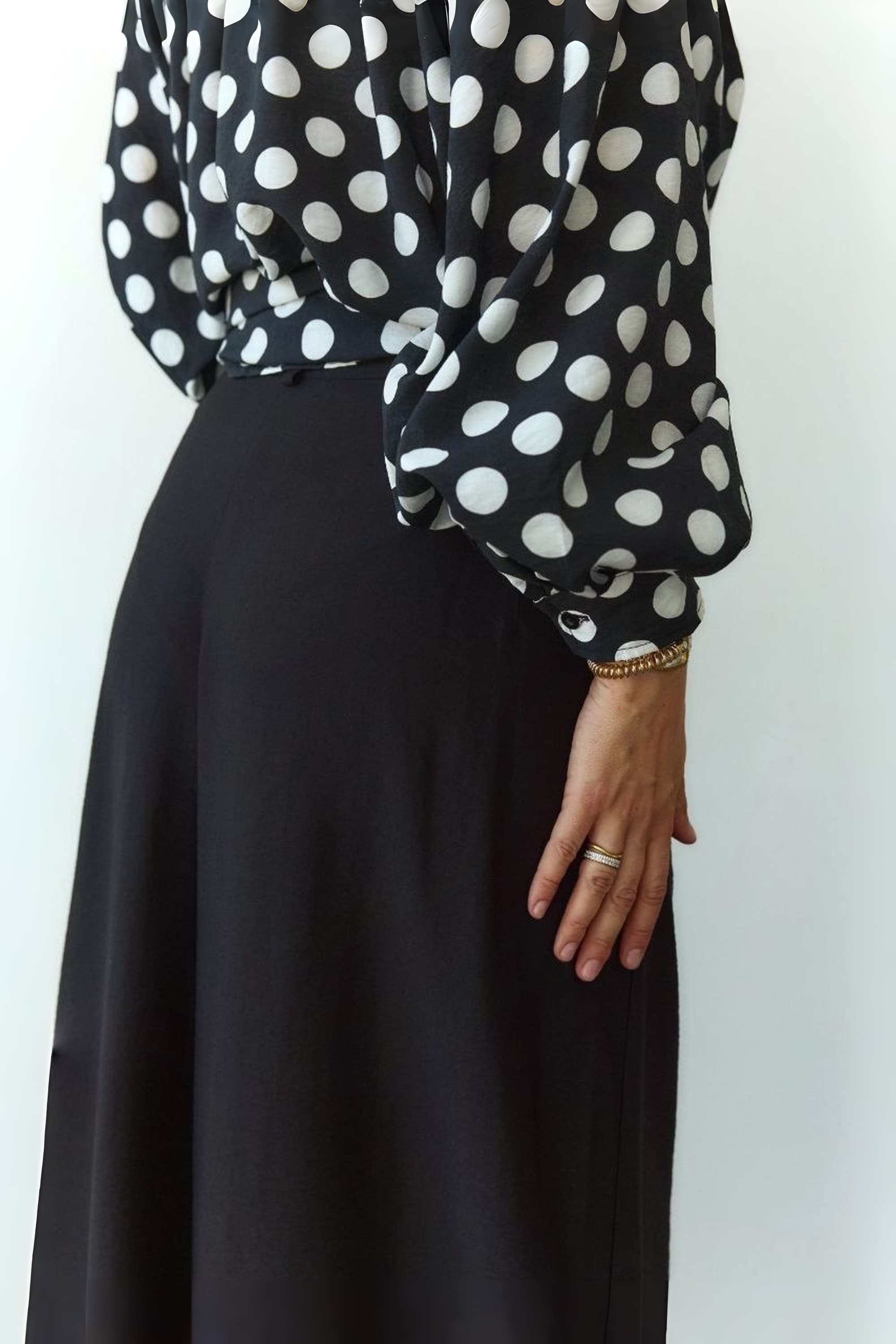 Black Crush-Linen Palazzo Trousers