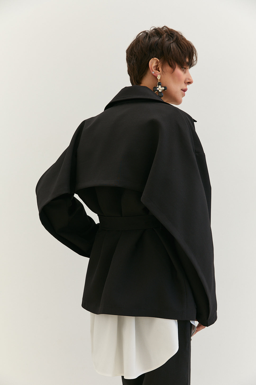Shortened Trench Coat "Liana"
