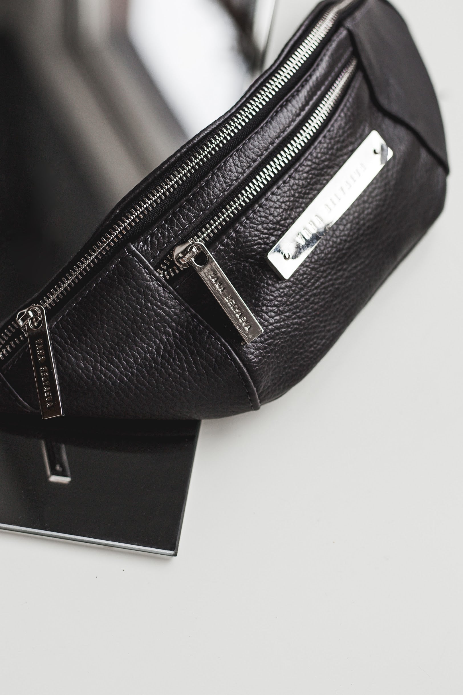 Black leather belt Bag