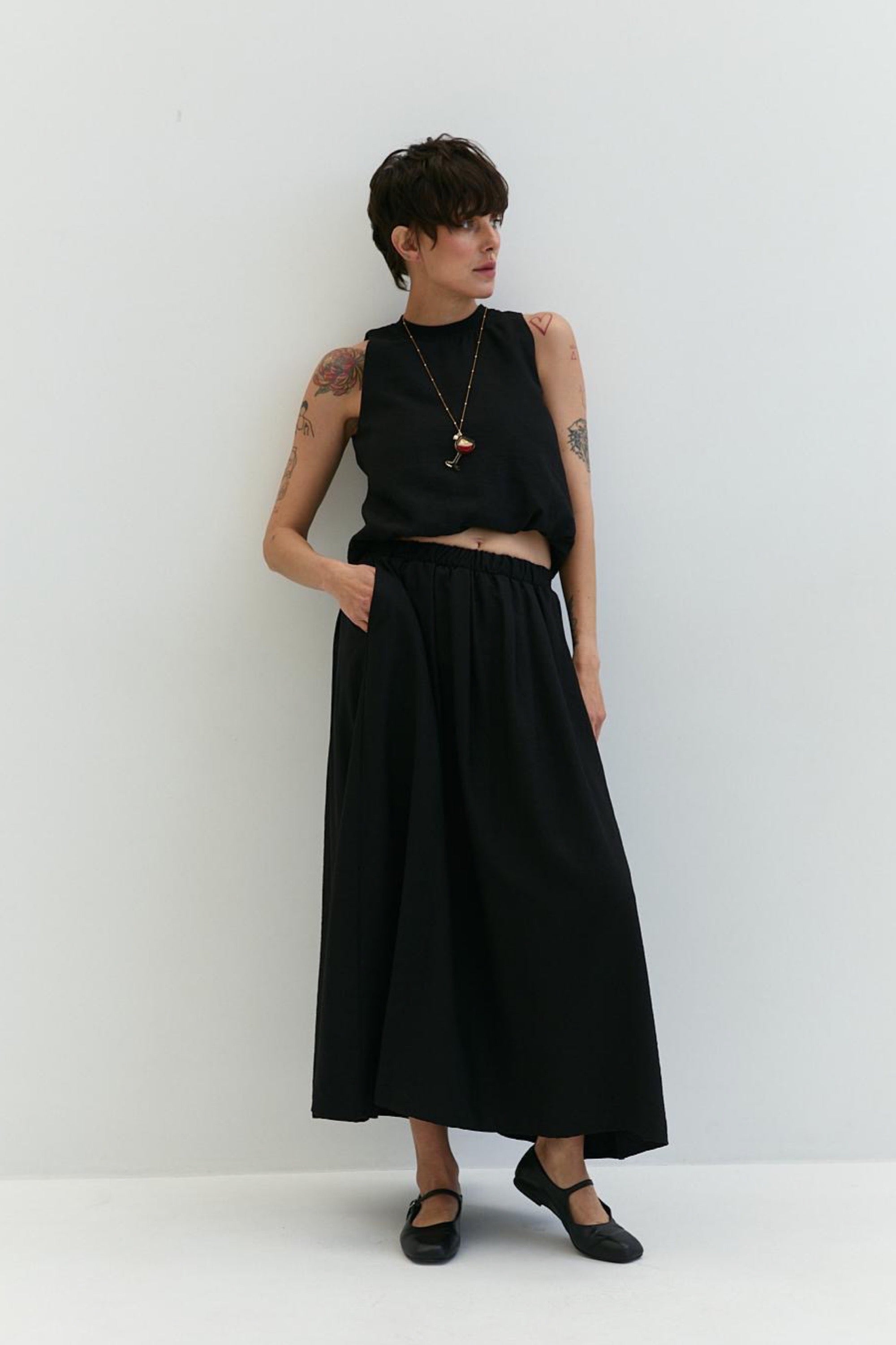 Black skirt "Kolokol"
