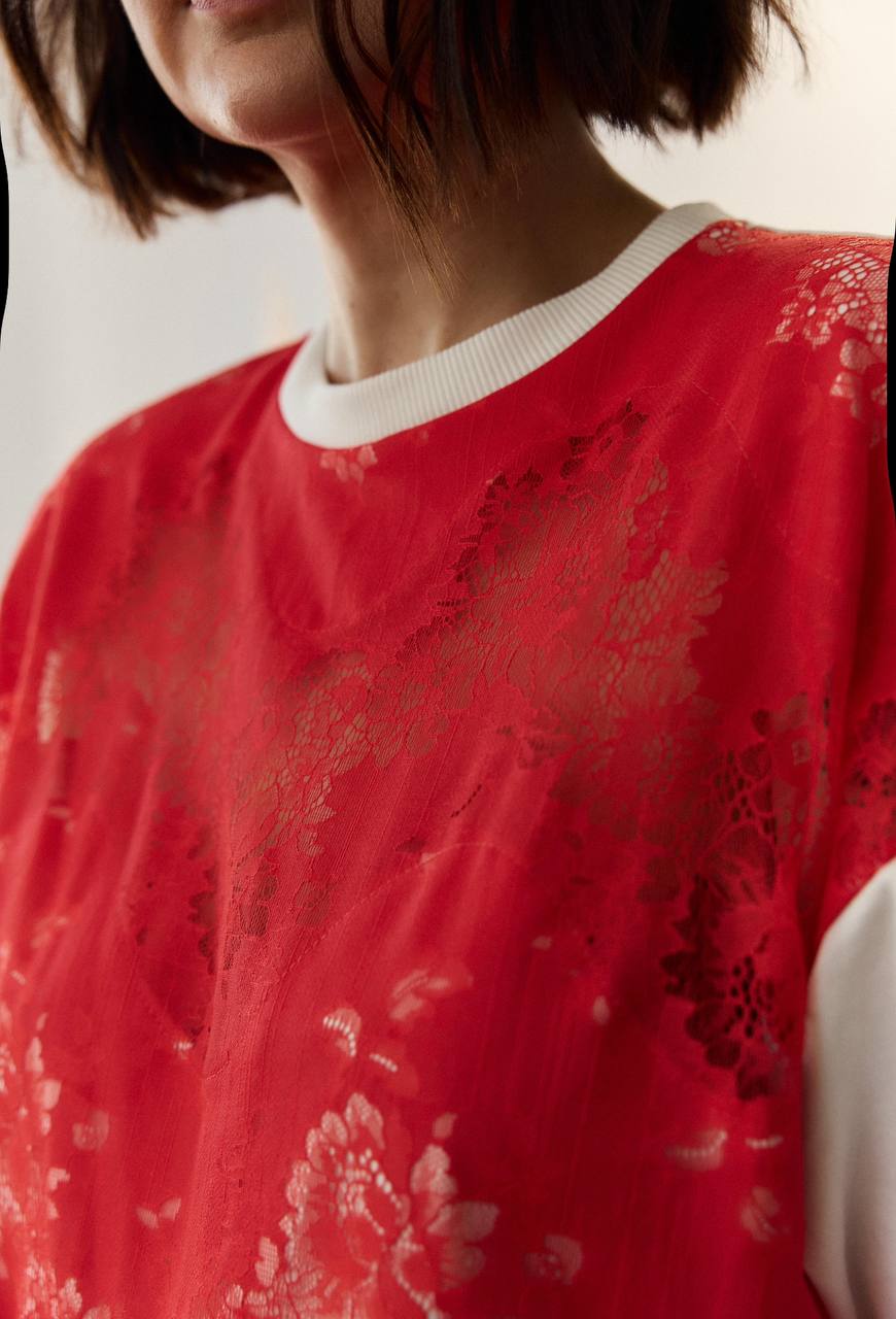 Milk-White T-Shirt with Red Lace Trim