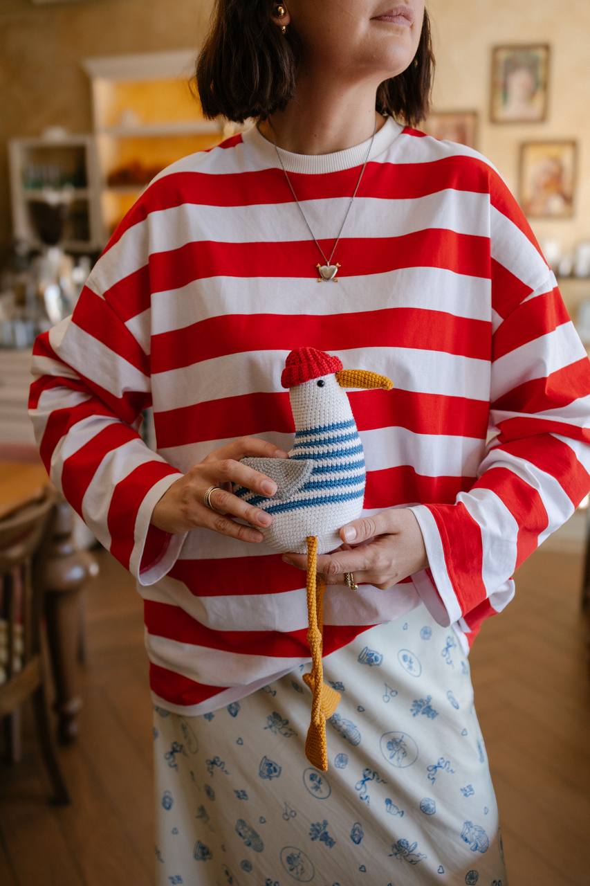 Long sleeve made from 100% striped knit fabric