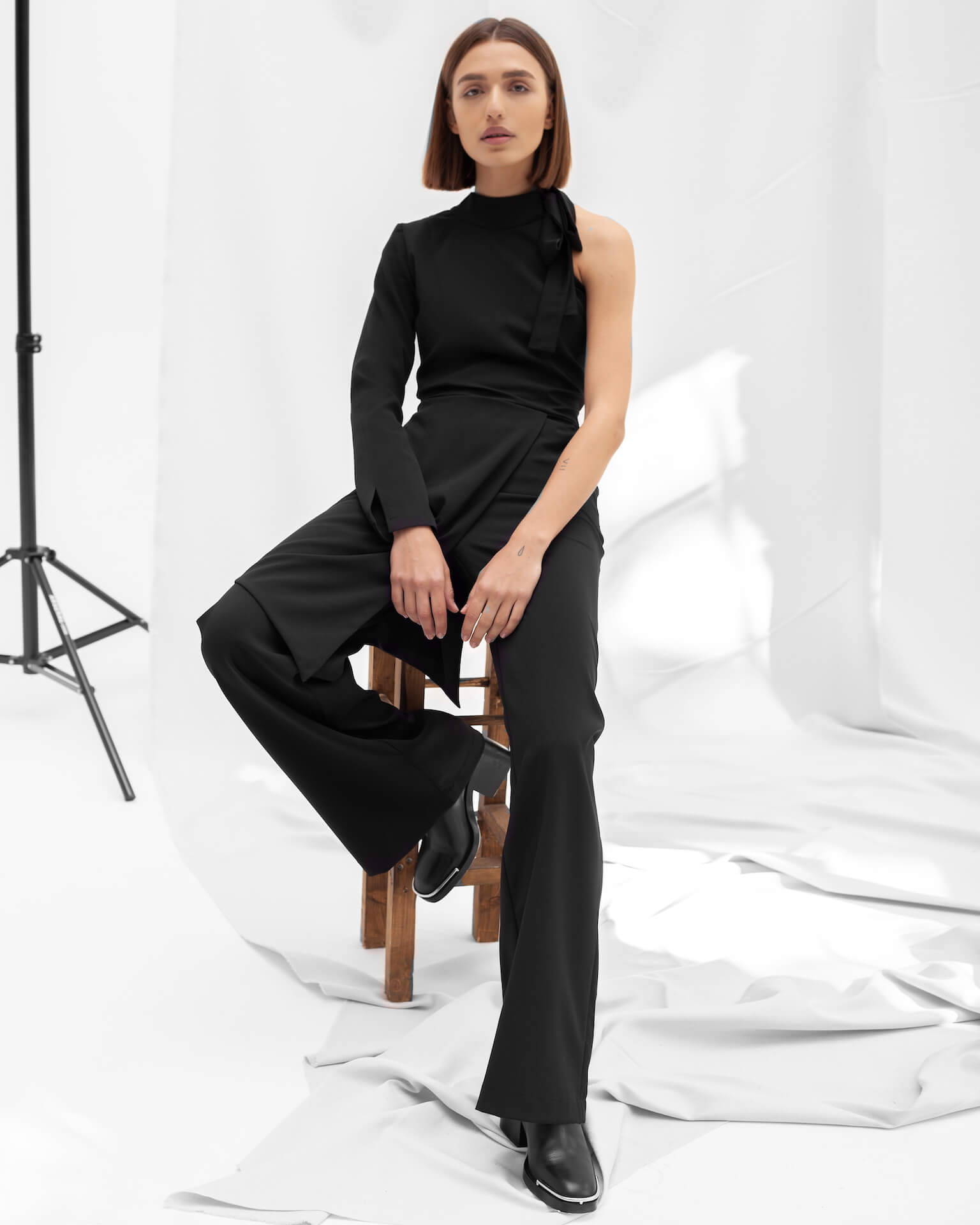 Zara store black overalls